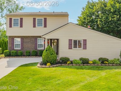 1667 Brentwood Dr