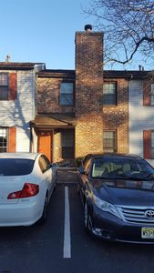 27 Orchard Dr #27