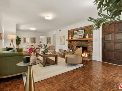 1930 Holly Dr APT 9A