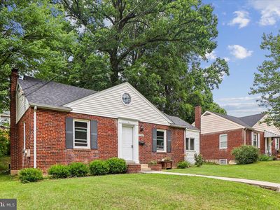 2709 Fenimore Rd