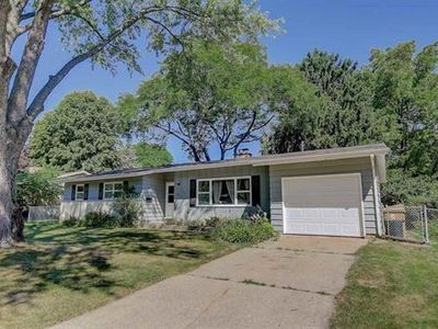 5134 Pepin Place