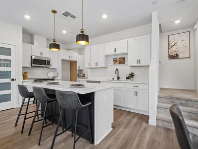 2043 Freya Walk
