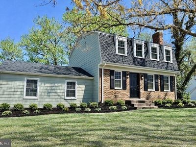 735 Palmer Dr