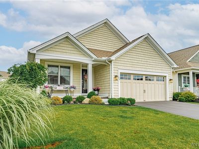 22 Raine Dr