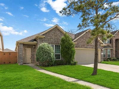2425 Temple Crag Dr