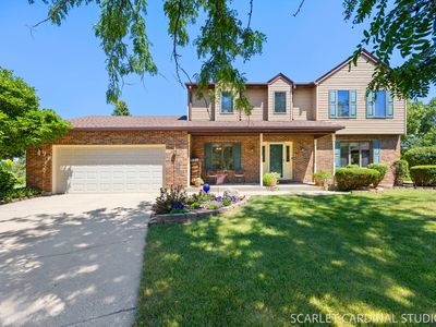 Property at 36 Crofton Ct, Oswego, IL