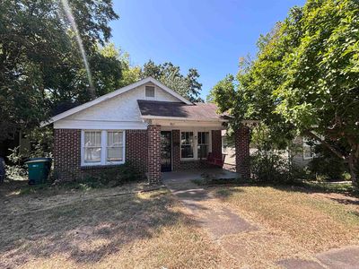 3815 W Capitol Ave