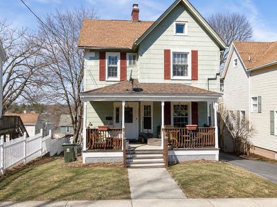 49 Gladstone Avenue