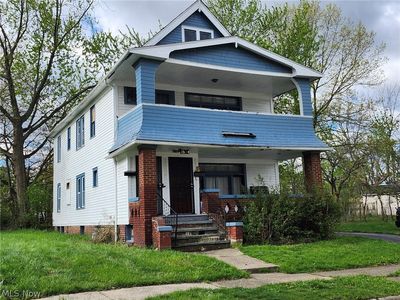 12404 Parkhill Ave