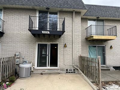 4454 Fifteen Mile Rd