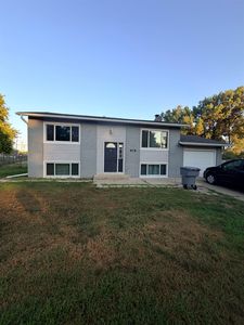 414 Broadmoor Dr