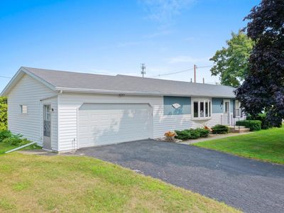 Property at 24 S Baraboo Ave, Sturgeon Bay, WI