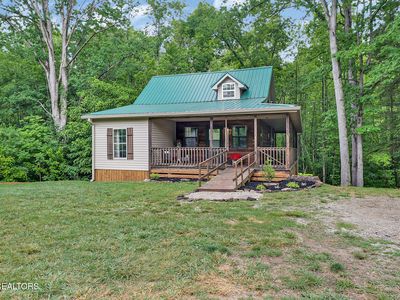 1421 Taylor Place Rd