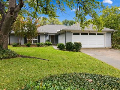 Property at 2935 Ridgewood Dr, Grapevine, TX