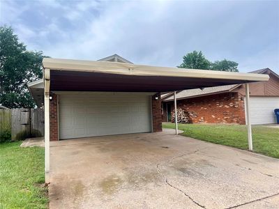 936 W Tesio Way