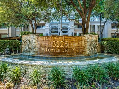 3225 Turtle Creek Blvd APT 1637