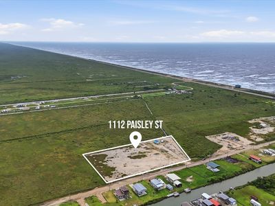 Property at 1112 Paisley St, Gilchrist, TX
