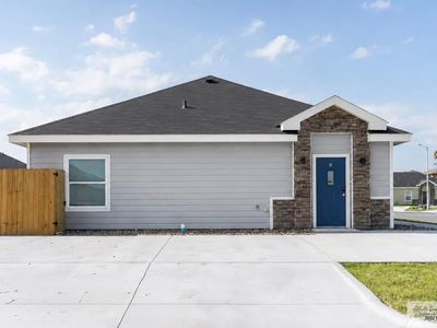 2229 N Valley Cir