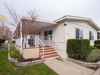 3555 S Pacific Hwy SPACE 220