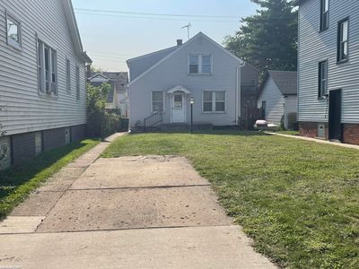 Property at 1377 Maryland St, Grosse Pointe Park, MI
