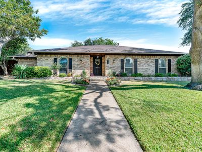 2521 Mollimar Dr