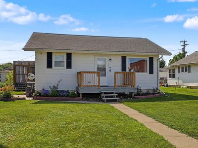 Property at 303 Elm St, Hanover, IL
