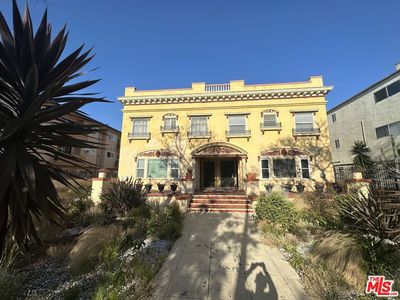 1400 S Saint Andrews Pl