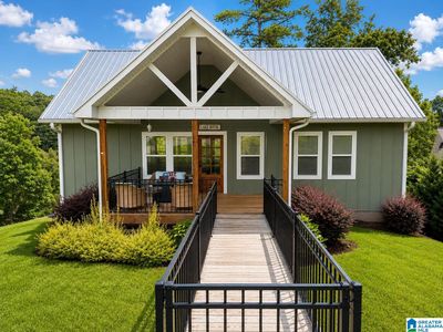 425 Pointe View Rd