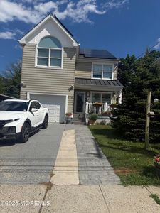 556 Summer Street