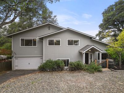 821 Bonita Dr