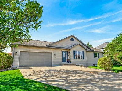 Property at 806 Longwood Dr, Oregon, WI