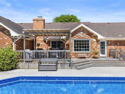 1208 Tarington Lndg