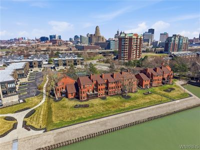 18 Marina Park S #18