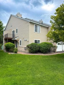 2225 Ranchview Ln N Unit 1