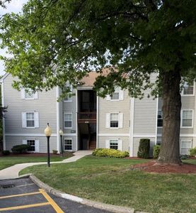 1130 Washington Green