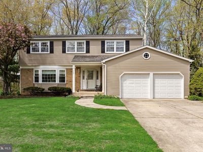 725 Cornwallis Dr