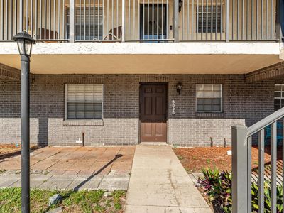 3080 Sir Hamilton Cir #4