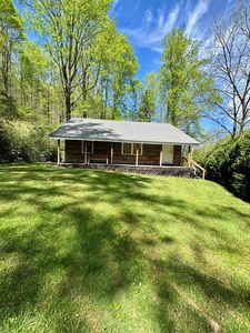 944 Jones Creek Rd