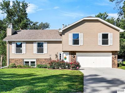 2542 S 152nd Avenue Cir