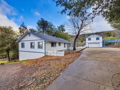 17009 Iron Springs Rd
