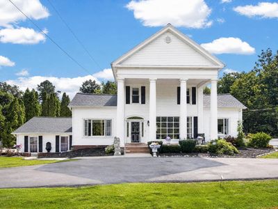 115 S Lakeshore DRIVE