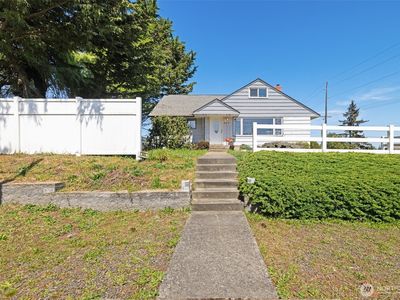 Property at 905 W 11th Street, Port Angeles, WA