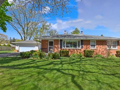 3633 S 158th STREET