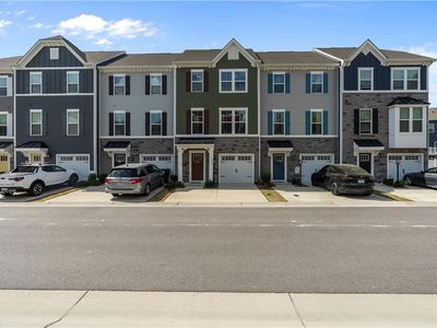 Property at 1729 Ark Royal Rd, Chesapeake, VA