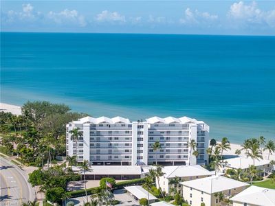 2121 Gulf Shore BLVD N #305