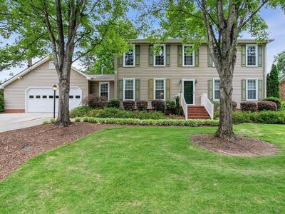 208 Longstreet Dr