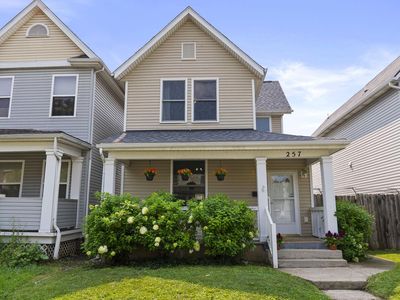 257 Hawkes Ave
