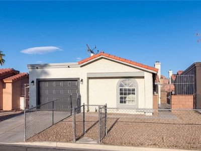 Property at 2304 Sabroso St, Sunrise manor town, NV