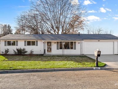 1205 Teton Ave