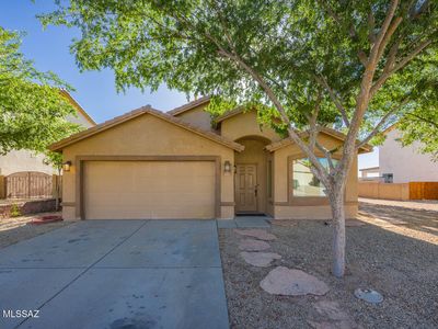 8182 S Camino Serpe